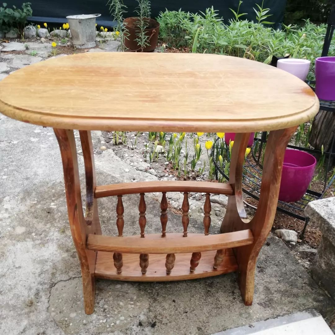 Porte revue démodé avant relooking
